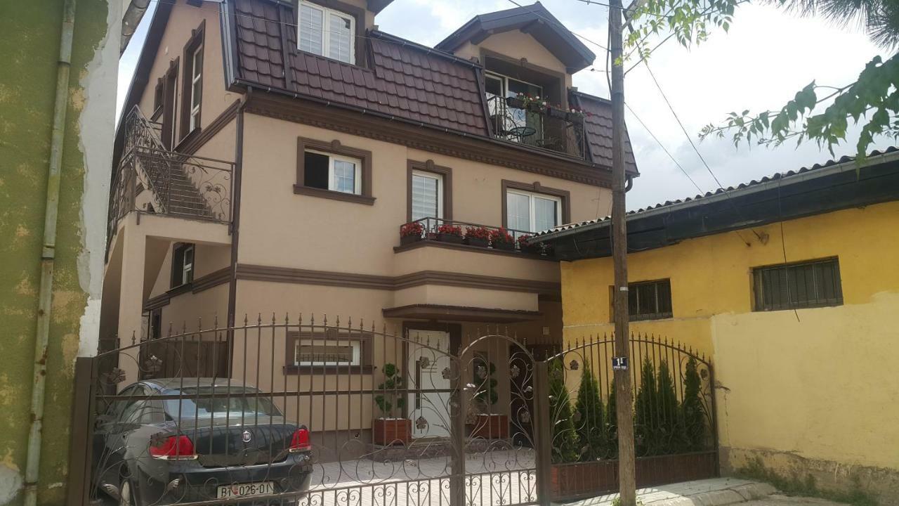 Emma Apartments Битола Экстерьер фото